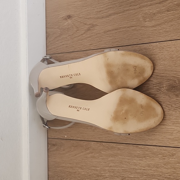 Kenneth Cole kitten heels - Picture 5 of 9